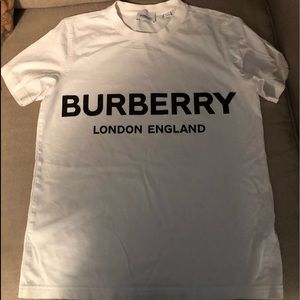 COPY - Burberry T-shirt